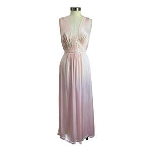 Lorriane 1980s Vintage Pink Nylon Lace Sweep Romantic Slip Nightgown Size L